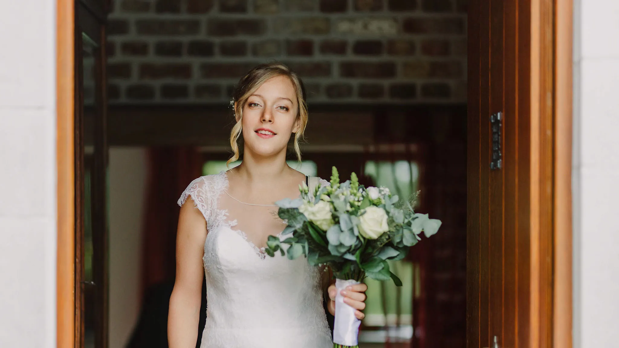 Photographie du mariage de Jenifer et Benjamin à la Ferme du Banneway.