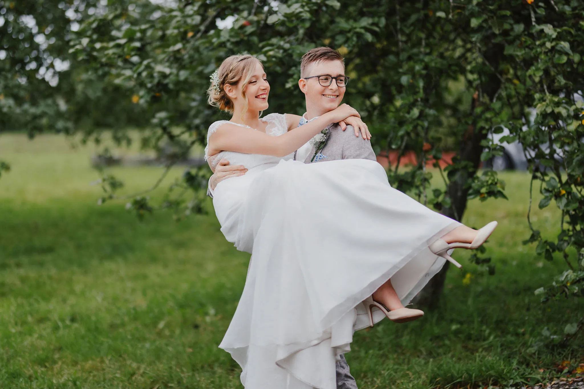 Photographie du mariage de Jenifer et Benjamin à la Ferme du Banneway.